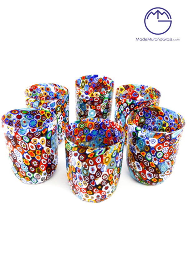 Bicchieri Colorati in Vetro di Murano: Idee per Decorare le Tavole